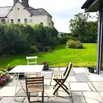 Bed & Breakfast Garden Townhouse