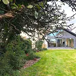 Bed & Breakfast Garden Townhouse