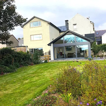 Garden Townhouse Alojamento de Acomodação e Pequeno-almoço 5*