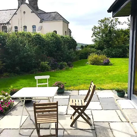 Bed & Breakfast Garden Townhouse
