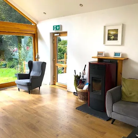 Alojamento de Acomodação e Pequeno-almoço Garden Townhouse