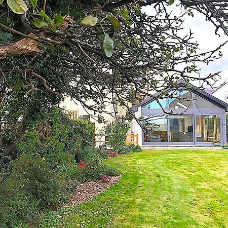 Garden Townhouse 5* 딩글