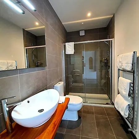 Garden Townhouse 5* 딩글