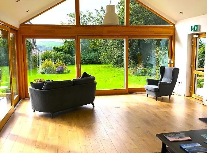 Bed & Breakfast Garden Townhouse 5*